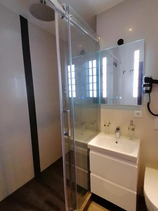 Ferienwohnung Am Schluchsee Mit Balkon & Pool Eksteriør bilde